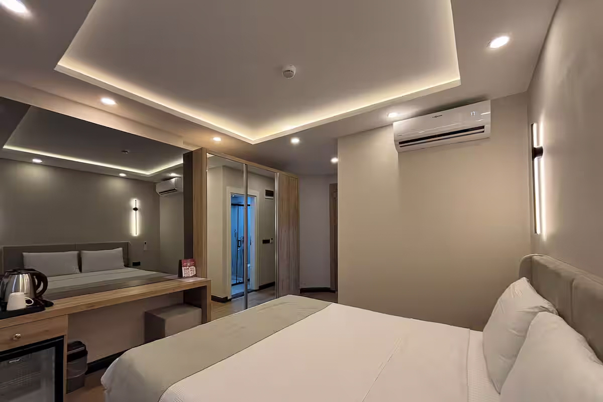 Bahçeli İki Kişilik Oda - Antalya Bahçe Manzaralı Otel Odası